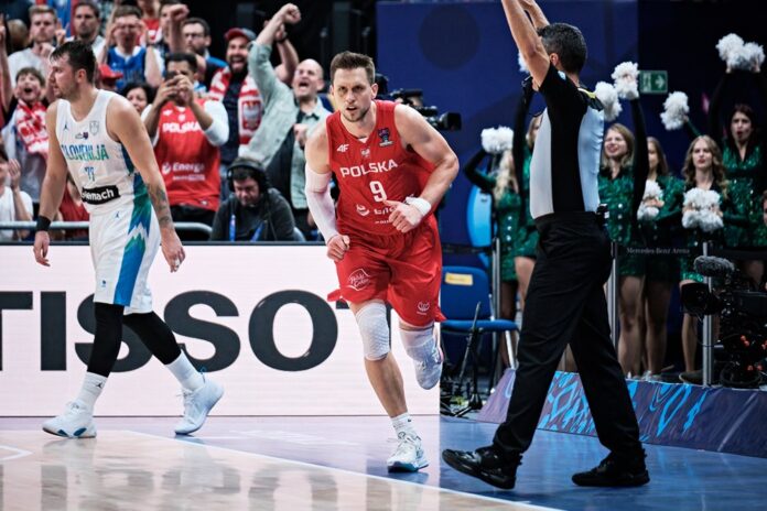 Eurobasket Mateusz Ponitka Przeszed Do Historii Europejskiej