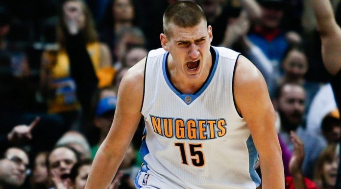 Wyniki NBA: Booker z kosmosu, noc znakomitych indywidualnych występów