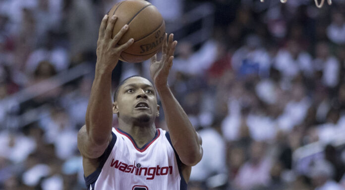 Wyniki NBA: Wizards wygrywają po ofensywnym meczu. 10 punktów Gortata