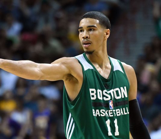 NBA: Jayson Tatum nie wydał grosza ze swojego kontraktu