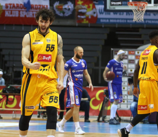 EBL: Koniec sezonu dla Artura Mielczarka