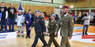 Energa Basket Liga i Twarde Pierniki wspierają weterana