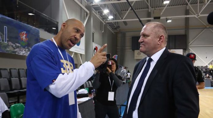 Bracia Ball wracają, ojciec pokłócił się z trenerem