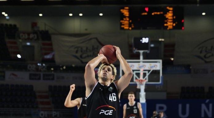 EBL: PGE Turów ogrywa mistrzów, Legia lepsza od Miasta Szkła