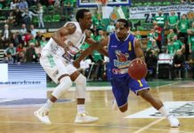 EBL: Mistrz ograny przez BM Slam Stal, PGE Turów pokonał Rosę