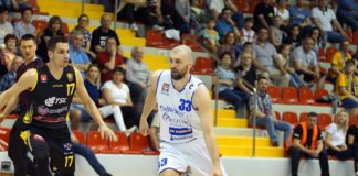 Znamy półfinalistów pierwszej ligi koszykarzy