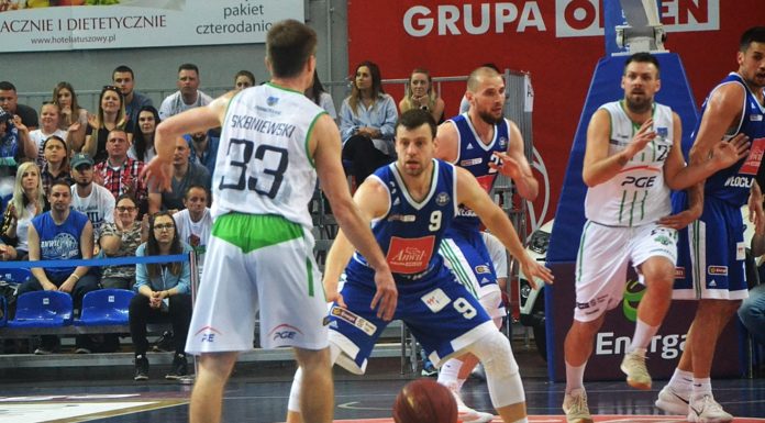 EBL: Anwil Włocławek pierwszym półfinalistą