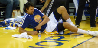 NBA: Bogut wraca do ojczyzny