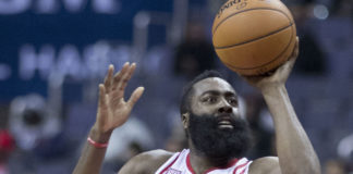 Wyniki NBA: Zacięta końcówka i wielkie rzuty Rockets