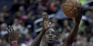 Wyniki NBA: 37 punktów DeRozana, 30-tka Browna, wielcy Pels!