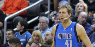 NBA: Nowitzki wróci na swój 21. sezon