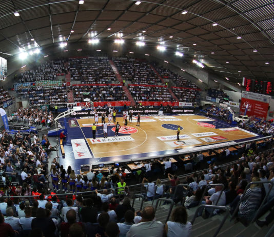 Gdzie oglądać półfinały Energa Basket Ligi?