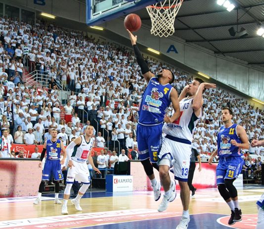 EBL: Galeria z pierwszego meczu finałowego Anwil Włocławek – BM Slam Stal Ostrów Wielkopolski