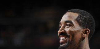 Smith: Musimy pomóc LeBronowi