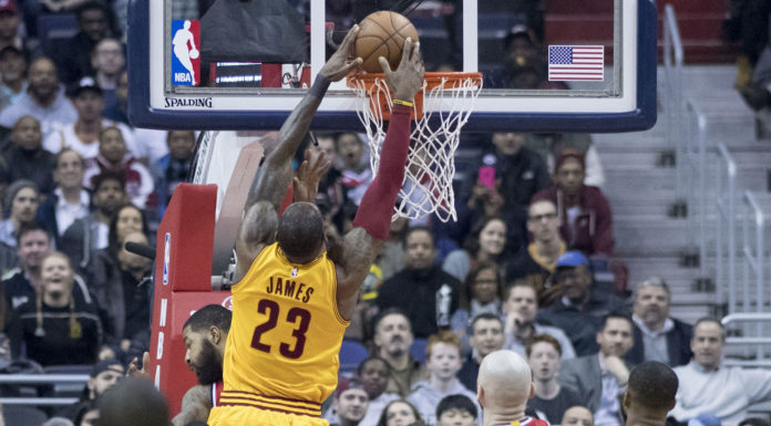 NBA: Z nożem na gardle LeBron James gra rewelacyjnie – dziś kolejna okazja!
