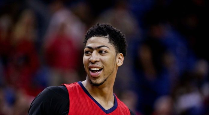 Wyniki NBA: Świetna pierwsza połowa i Rockets na prowadzeniu. Pelicans walczą