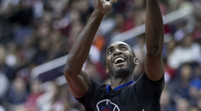 NBA: Clippers kradną wartościowego gracza, Spurs przedłużają luc mbah a moute