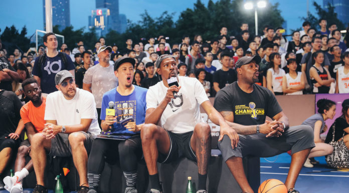 NBA: Krótki kontrakt daje Durantowi wolność wyboru. Już planuje odejście?