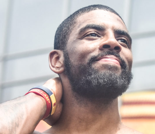 NBA: Kolejne kontrowersyjne zachowanie Irvinga