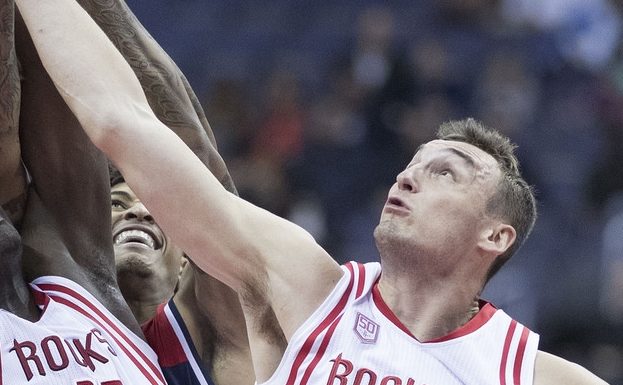 NBA: Capela ustalił z Rockets warunki nowego kontraktu