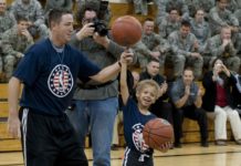 Wszędzie gdzie jeżdżę, znajduję pasję do koszykówki