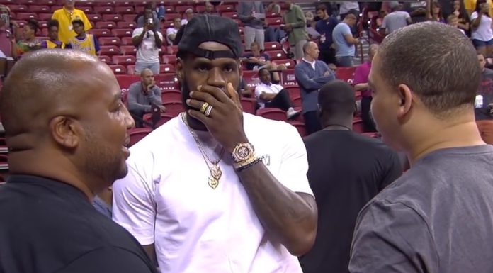 NBA: LeBron James już wspiera Lakers