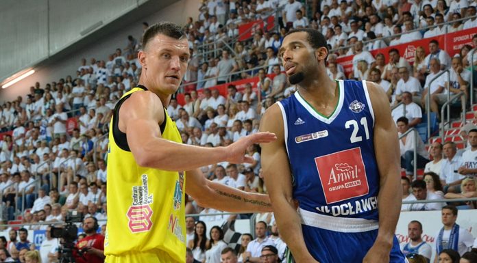 EBL: Łukasz Majewski nadal w Ostrowie Wielkopolskim