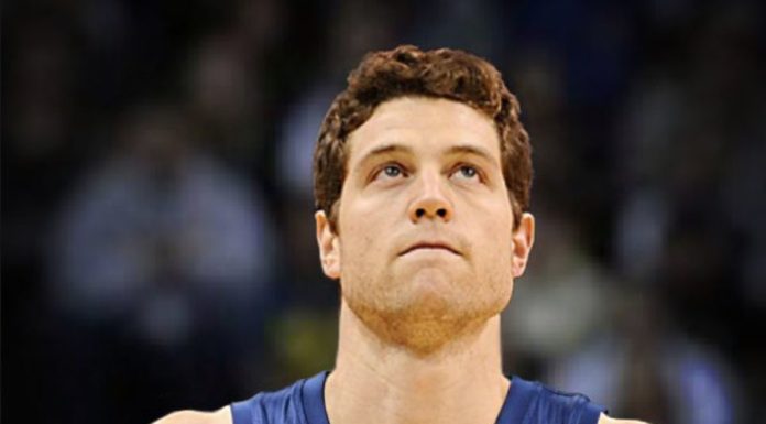 NBA: Fredette nie traci wiary, liga rozwija się pod niego
