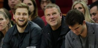 NBA: Właściciel Rockets zakazał transferu do… Sixers