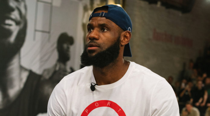 NBA: Komisarz chciał powstrzymać LeBrona