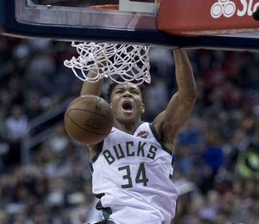 Analiza NBA: Statystyki gry zespołów w decydujących kwartach