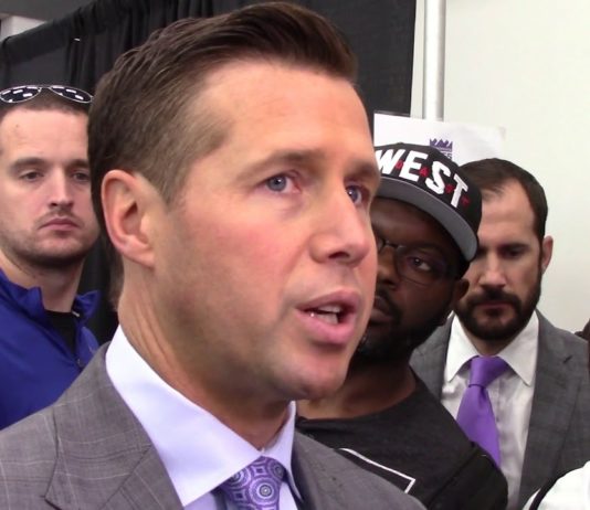 NBA: Dave Joerger opuścił ławkę Sixers. Musi poddać się leczeniu