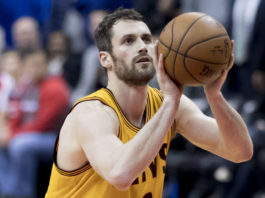 NBA: Love wściekły. “Je*** go”