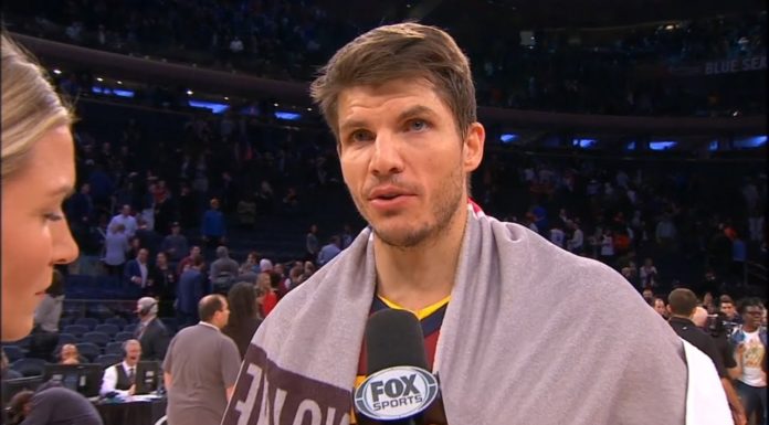 NBA: Kto przejmie Kyle’a Korvera?