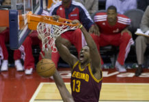 NBA: Lakers szukają centra. Mają na oku dwóch zawodników