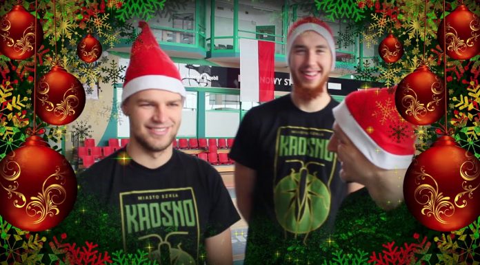 EBL: Zawodnicy składają życzenia (video)