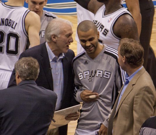 NBA: San Antonio uhonorowało Parkera