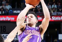 Wyniki NBA: Game-winner Millsapa, kontuzja McColluma, 40 punktów Bookera