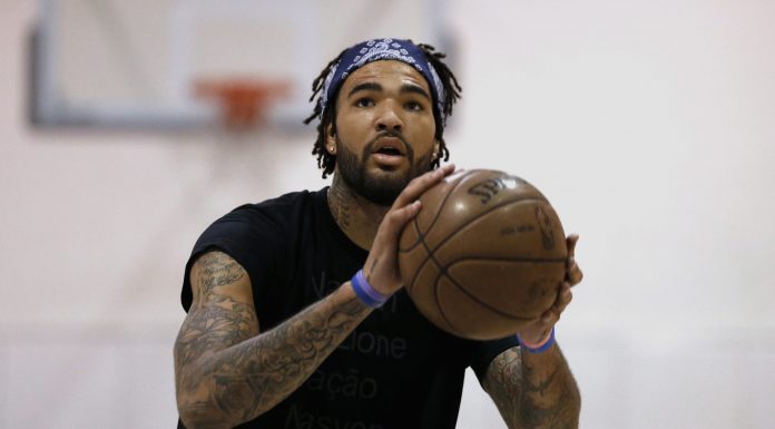 NBA: Warriors ściągnęli z rynku młodego wysokiego. Nie chcieli Cousinsa?