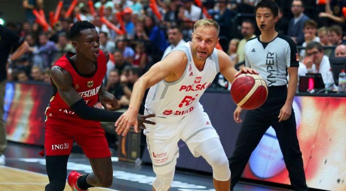 MŚ: Wyrównany mecz z Niemcami, gospodarze lepsi