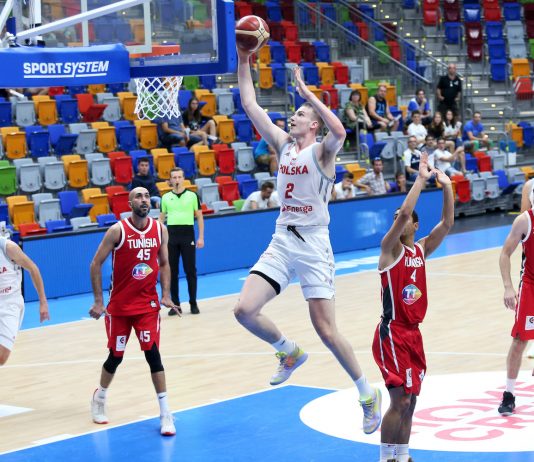 Kluby NBA pytają o Polaka! Ma szanse zostać następcą Gortata!