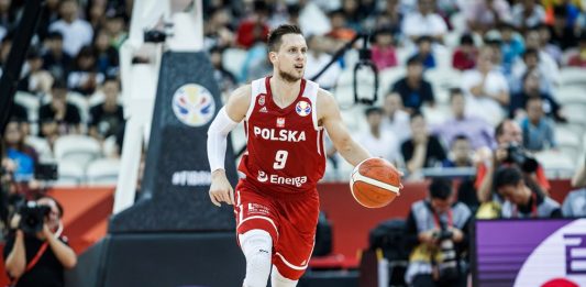 Kadra: Dla Ponitki najważniejsza była rodzina. Kapitan uderza w Gortata