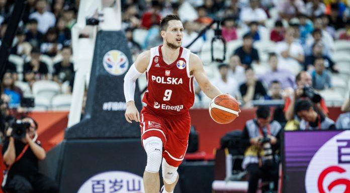 Kadra: Dla Ponitki najważniejsza była rodzina. Kapitan uderza w Gortata