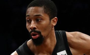 NBA: Spencer Dinwiddie otrzyma bonus za wygranie mistrzostwa. Niecodzienna sytuacja