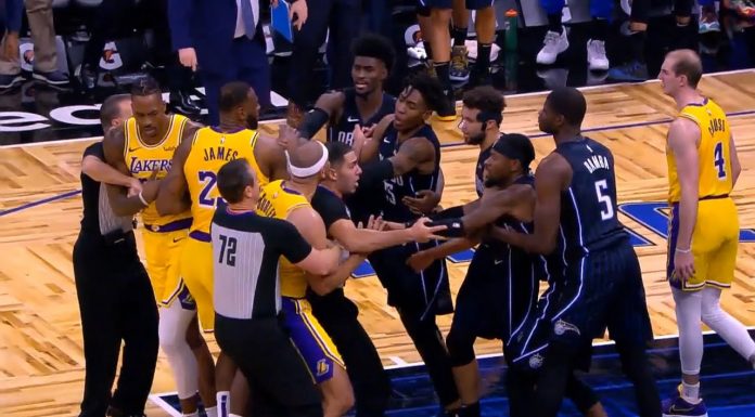 NBA: Przepychanka w meczu Magic – Lakers. Dwóch graczy wyrzuconych