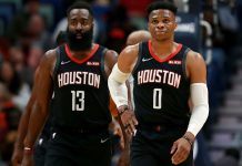 Wyniki NBA: 47 punktów Hardena i Younga, kluczowy wsad Moranta