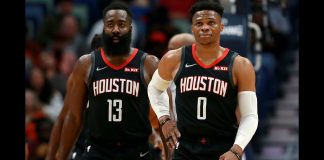 Wyniki NBA: 47 punktów Hardena i Younga, kluczowy wsad Moranta