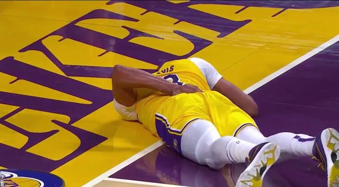 NBA: Kontuzja Davisa. Wcześniej odrzucił ofertę Lakers (aktualizacja)