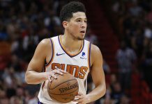 Wyniki NBA: 45 punktów Bookera i zwycięstwo Suns, Warriors wracają do gry! Kontuzja Kawhia, Sixers o krok do awansu