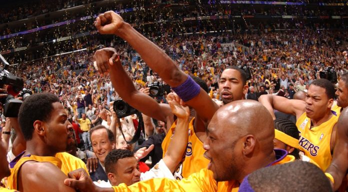 Oglądamy NBA: 18 lat temu wielki rzut uratował Lakers